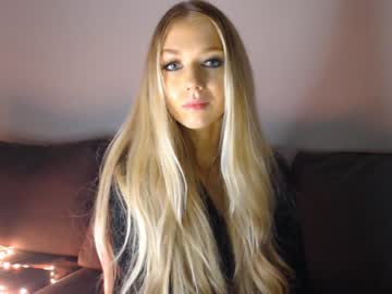 webcam girl pervyblonde image #662710