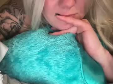 webcam girl desertblondie image #6804374
