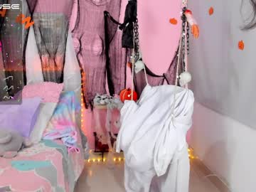 webcam girl little_effy18 image #2910022