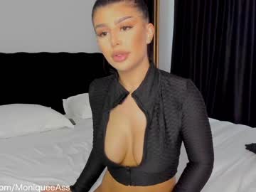 webcam girl moniqueeass image #3983594