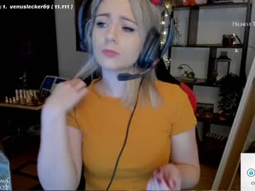 webcam girl kimilee22 image #576599