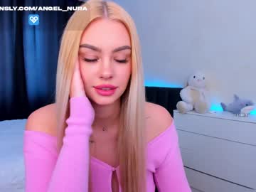 webcam girl 8a8y_nura image #3938705