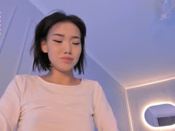 webcam girl aerri_lee image #2958463