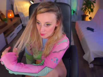 webcam girl juicyandthepussyblvd image #2718142