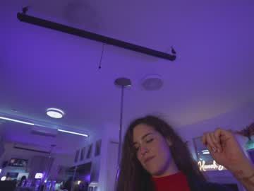 webcam girl hannahjames710 image #6228705