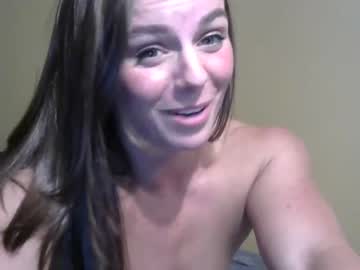 webcam girl kenzie48 image #3106074