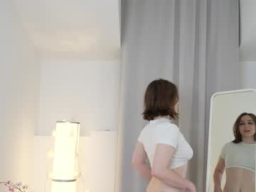 webcam girl monimauve_ image #5208105