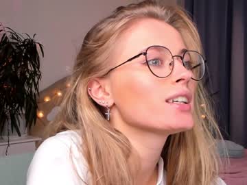 webcam girl linellali image #2672488