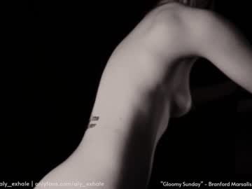 webcam girl _exhale image #2077966