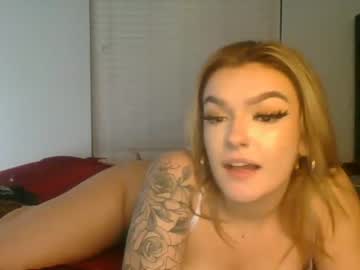 webcam girl emilynoah00 image #1571481