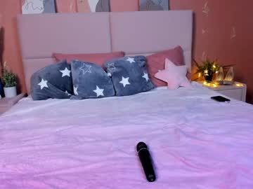 webcam girl stella_francess image #2196586