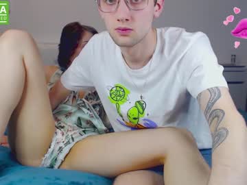 webcam couple omar_love_tiffany image #1464841