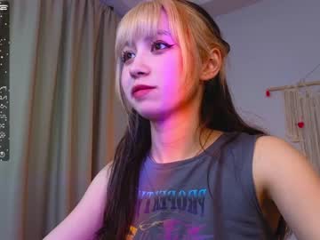 webcam girl y_u_m_i_k_a image #3774393