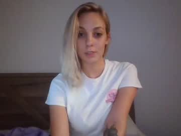 webcam girl itwasnotaphasemom image #2804224