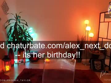 webcam girl phoenix_taylor image #5591305