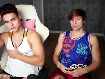 webcam man holiday_boys image #2971328