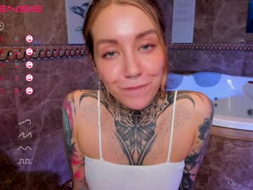 webcam girl nickyneck image #3704245