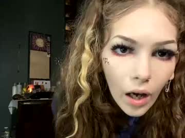 webcam girl lilbrowneyedbabe image #4761838