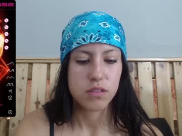 webcam girl coraline_gill image #4535436