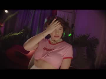 webcam girl lucieoude_ image #3742176