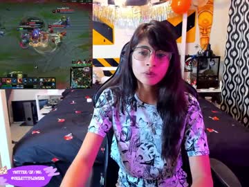 webcam girl violetttflowers image #3952566