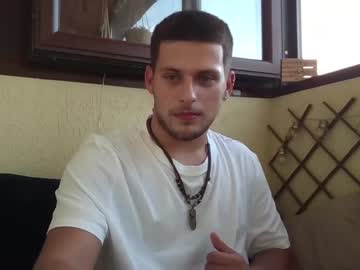 webcam man roberto_twink1 image #5033097