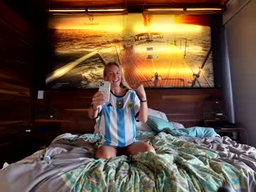 webcam couple blondefoxsilverfox image #4096141