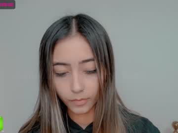 webcam girl gummy_bear7 image #260041