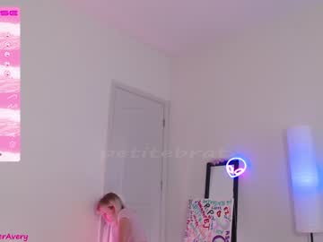 webcam girl petitebrat image #4340504