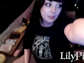 webcam girl lilypixel image #2251702