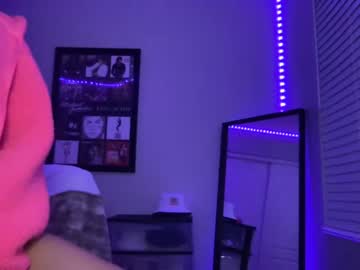 webcam girl lilbbyshy image #3143080