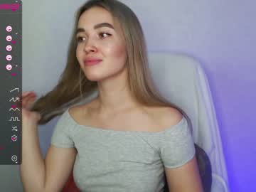 webcam girl yourvirusqueen_ image #2287889