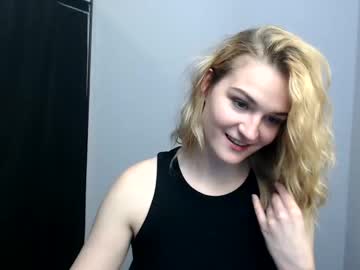 webcam girl tara_mony image #1787640