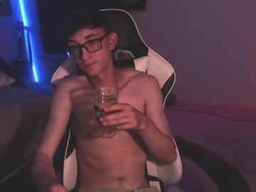webcam man 18yrboyhot image #5510918
