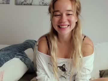 webcam girl kristyspiritedaway image #4934153