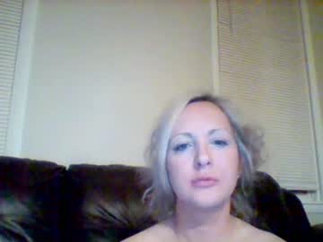 webcam couple letsgobucs23 image #1105360