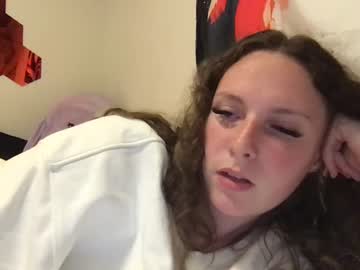 webcam girl kbanks1212 image #5131582