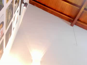 webcam girl little_effy18 image #5251629