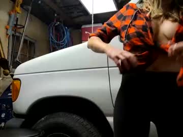 webcam girl canyoumakemesquirt image #2986088