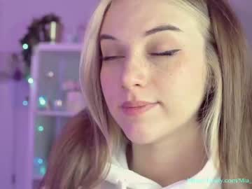 webcam girl mia_milagros image #1684606