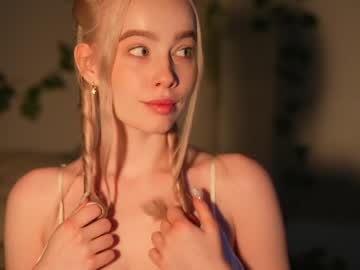 webcam couple mother__of__dragons image #5602536