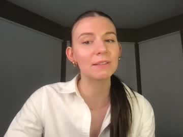webcam girl heidihotte image #4144563