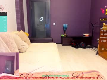 webcam girl mikki_blush image #1413652
