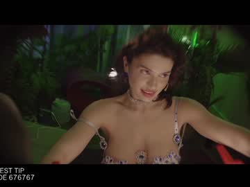 webcam girl lucieoude_ image #3757668