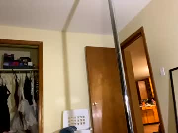 webcam girl cryptiddi3s image #3186044