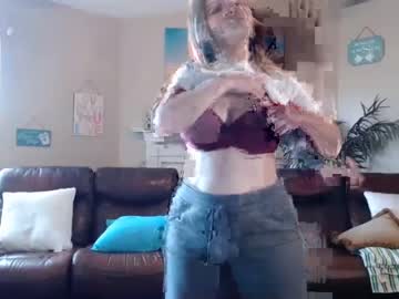 webcam girl dangerouslybeautiful image #1237128