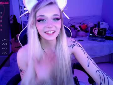 webcam girl _b_a_n_s_h_e_e_ image #4500365