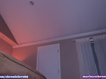 webcam girl chroniclove image #6710427