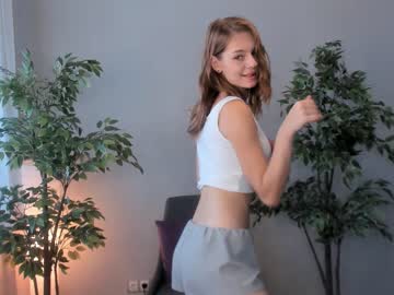 webcam girl kellanflowers image #5296916