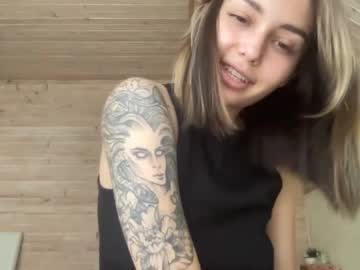 webcam girl oooops__ image #2190411